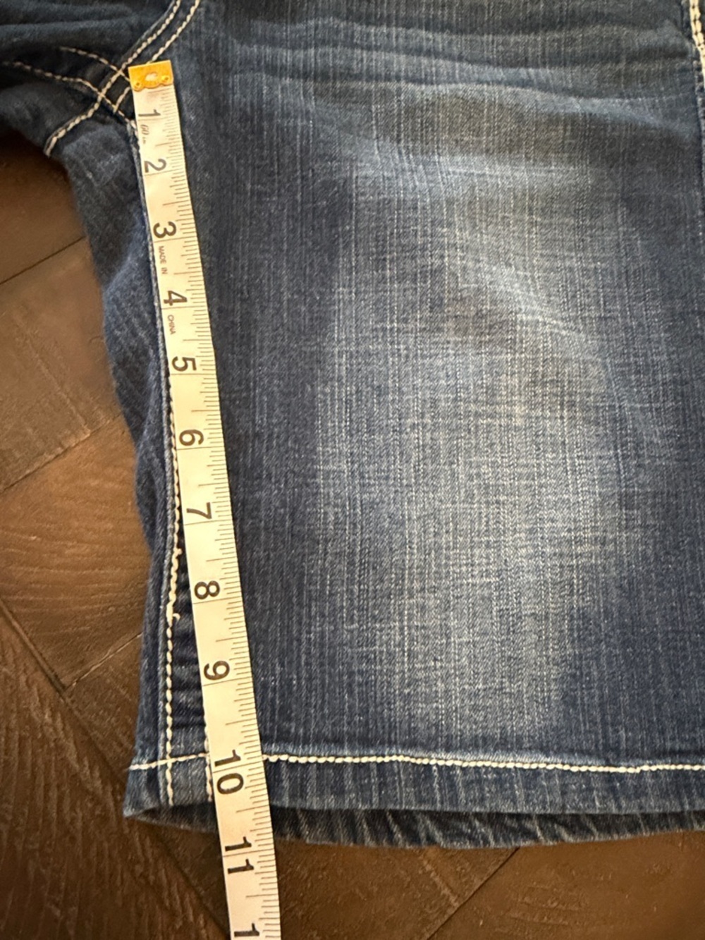 Daytrip Virgo Bermuda Indigo Denim Shorts with Cream Contrast Stitching - Picture 12 of 13